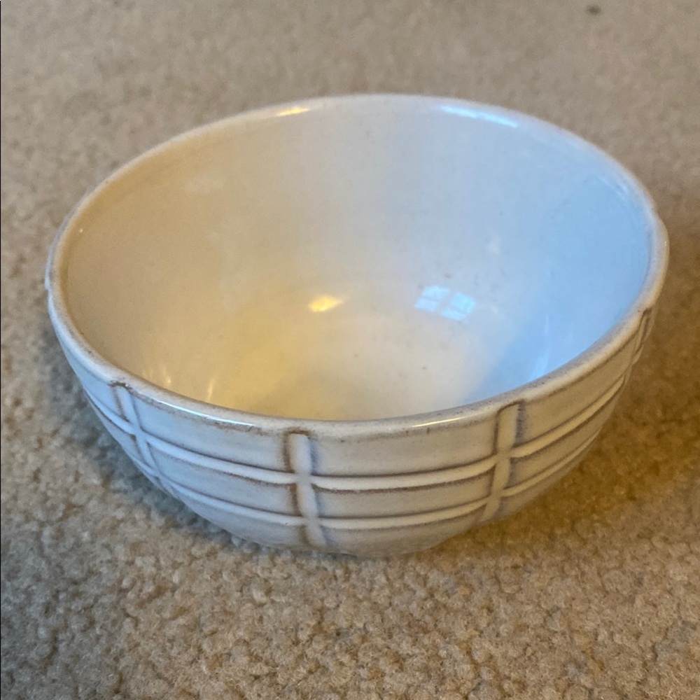 White Ceramic Bowl